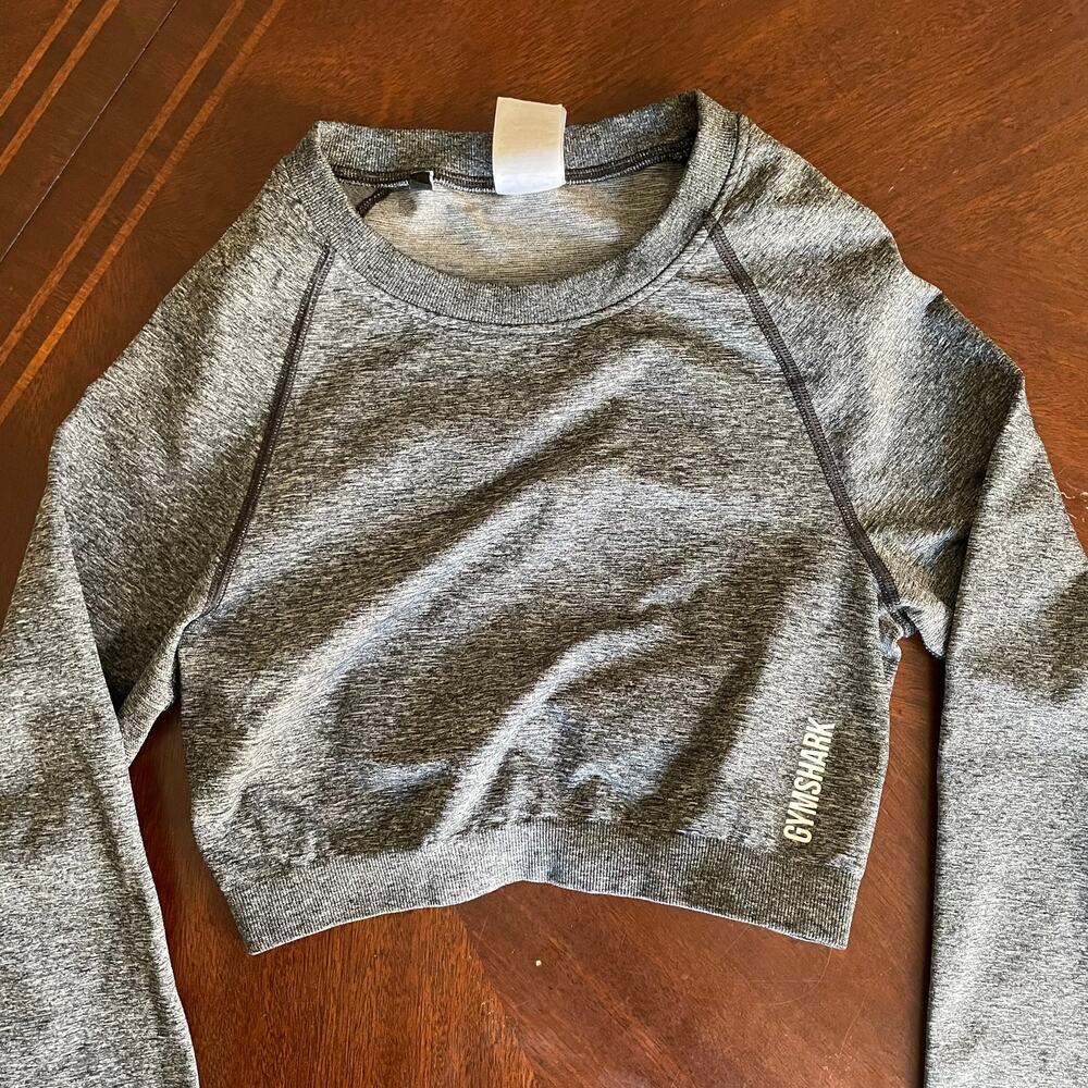 Gymshark Mari Seamless Long Sleeve Medium Gray Crop Top Athleticwear Gym